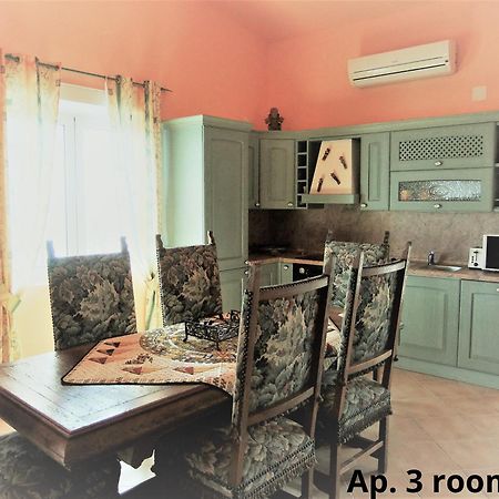 ויר Deby Beach House מראה חיצוני תמונה